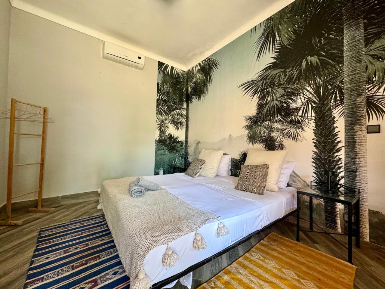 Jenny Lynn Hotel Tazrou Ngoại thất bức ảnh