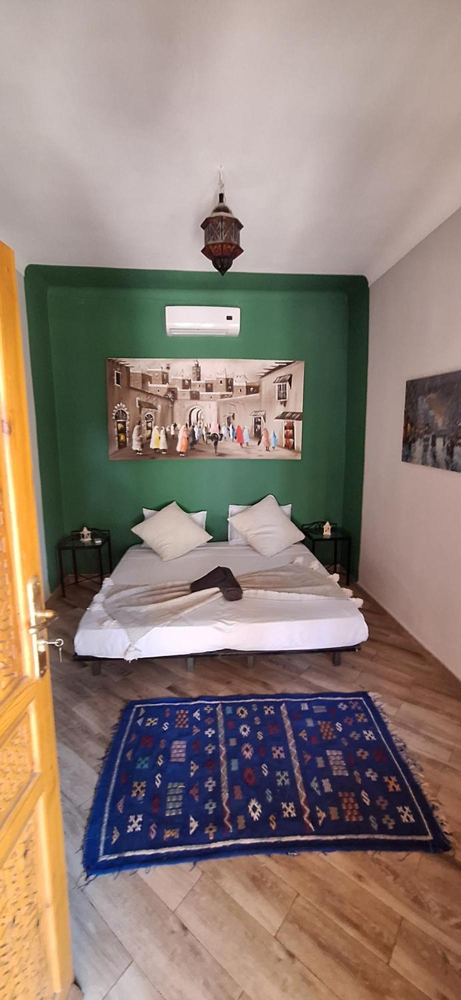 Jenny Lynn Hotel Tazrou Ngoại thất bức ảnh