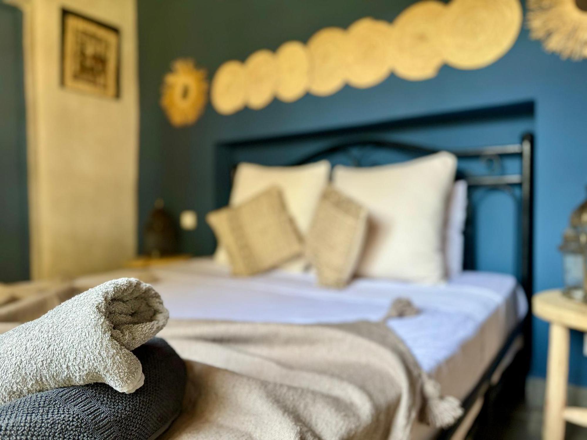 Jenny Lynn Hotel Tazrou Ngoại thất bức ảnh