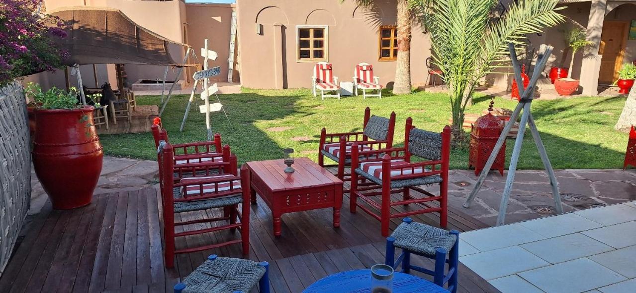 Jenny Lynn Hotel Tazrou Ngoại thất bức ảnh