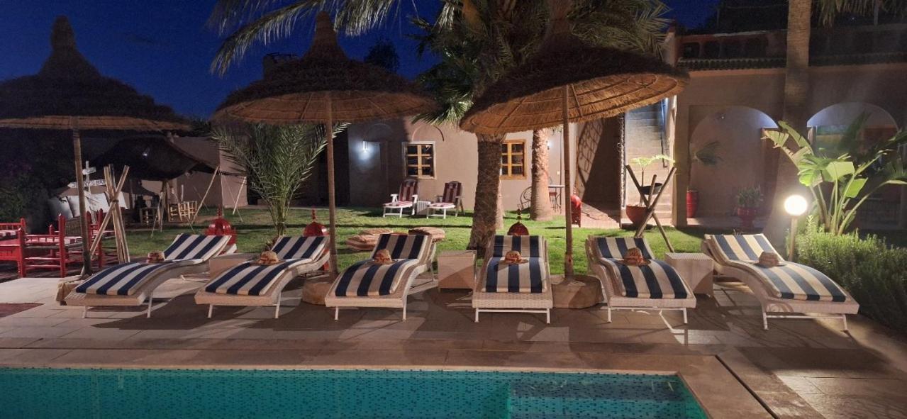 Jenny Lynn Hotel Tazrou Ngoại thất bức ảnh