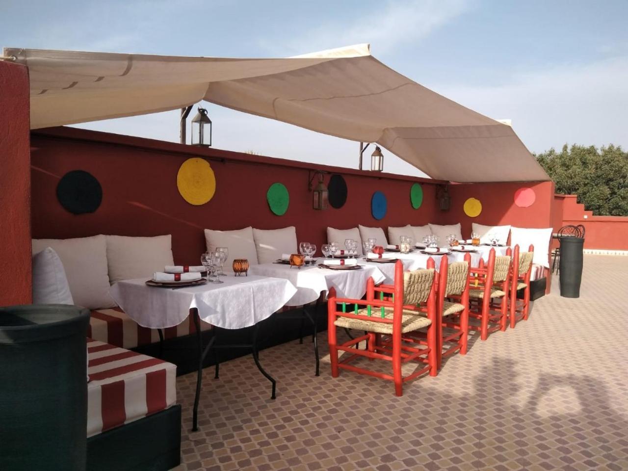 Jenny Lynn Hotel Tazrou Ngoại thất bức ảnh