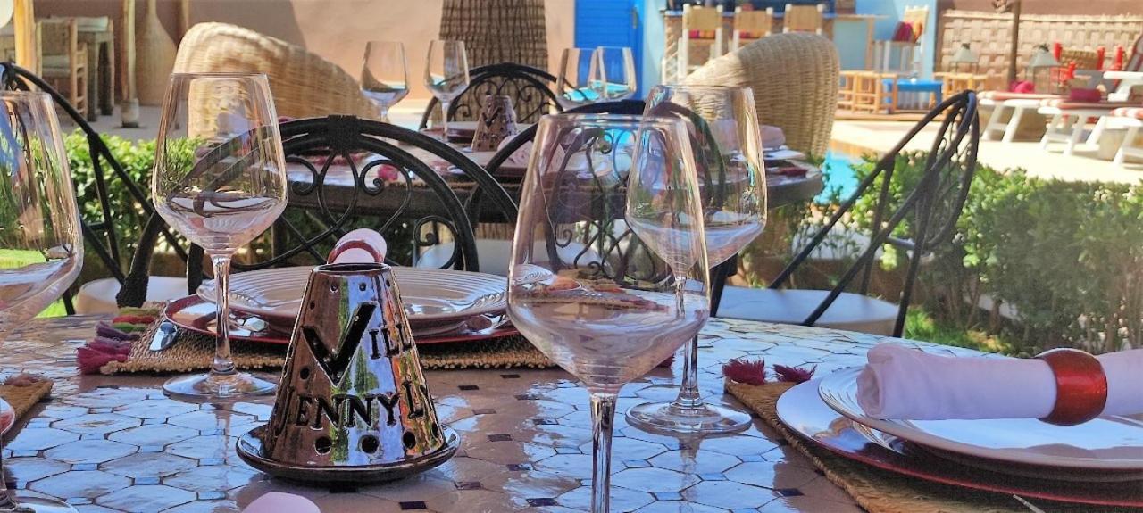 Jenny Lynn Hotel Tazrou Ngoại thất bức ảnh