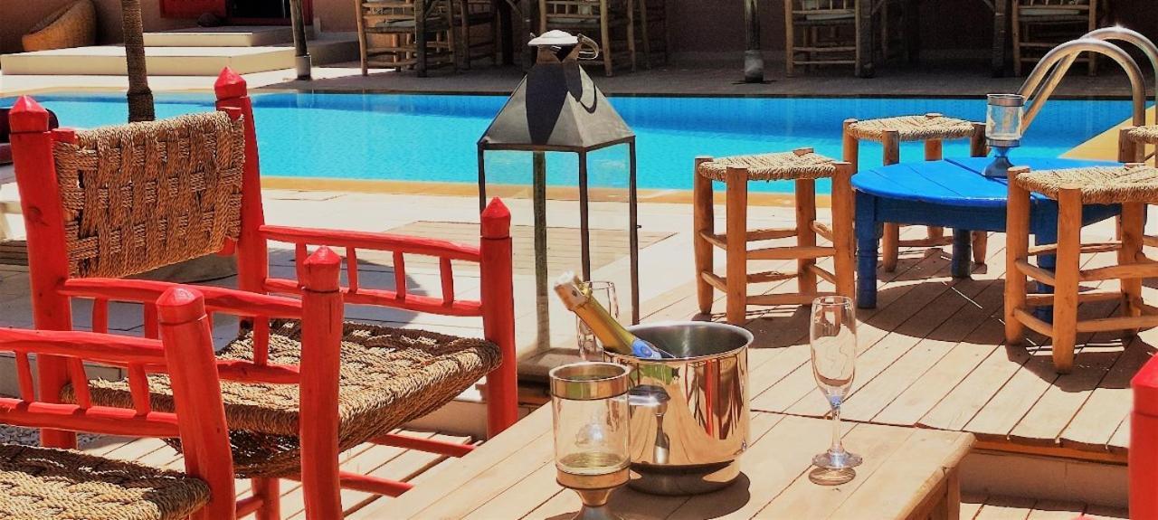 Jenny Lynn Hotel Tazrou Ngoại thất bức ảnh