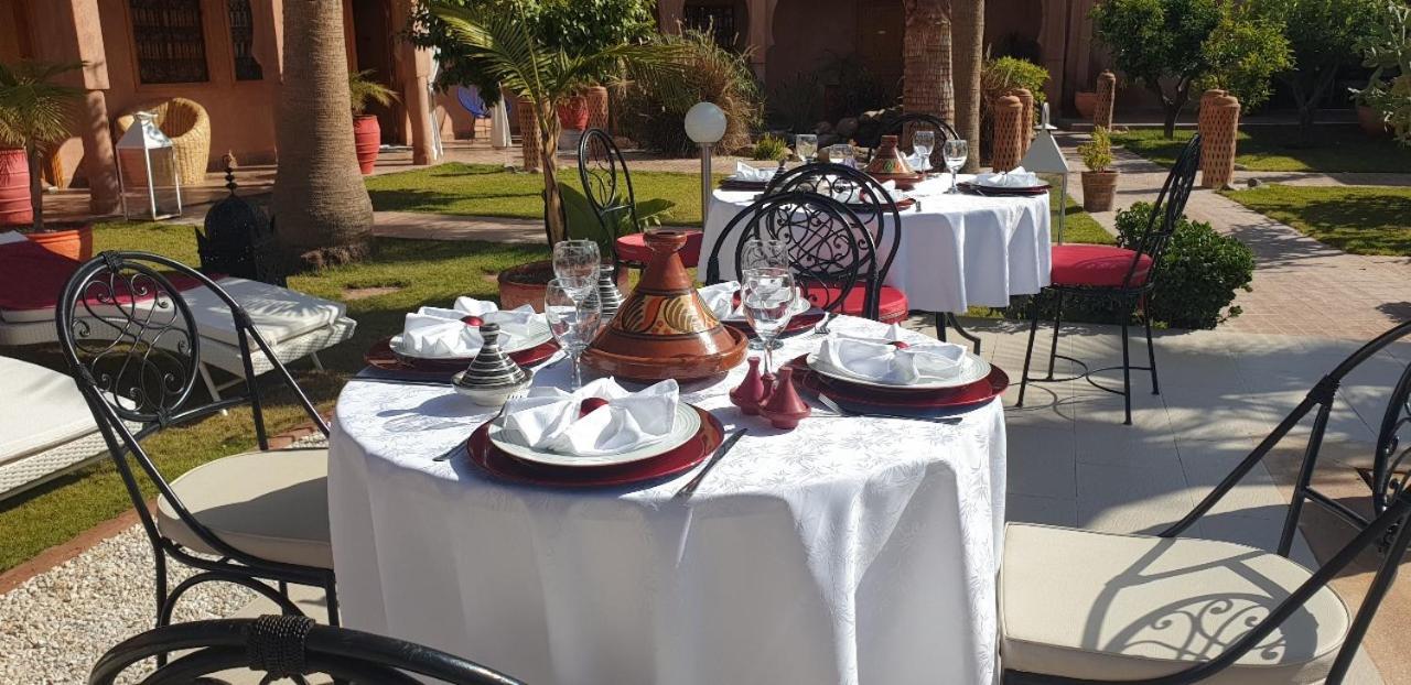 Jenny Lynn Hotel Tazrou Ngoại thất bức ảnh